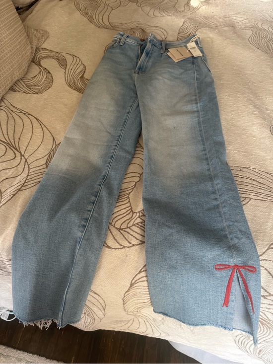 MOTHER Denim - MOTHER Light Blue Wide-Leg Jeans with Red Bow Detail
